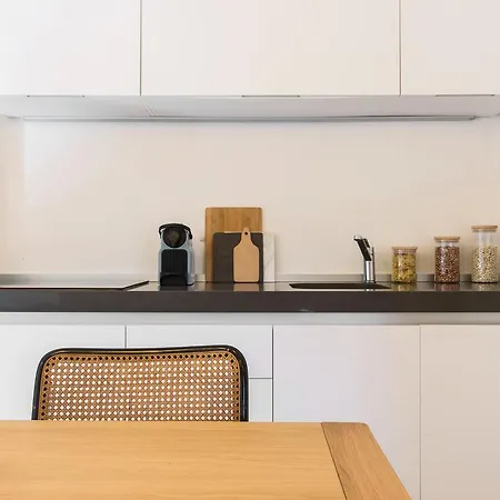 Apartment Dream Flexyrent No Air Conditioning *